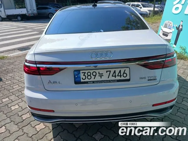 Audi A8 55 TFSI quattro Premium LWB — Фото автомобиля 3