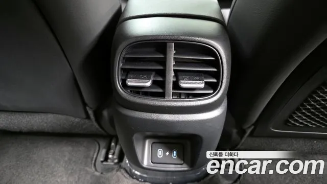 Hyundai AVANTE — Фото автомобиля 28