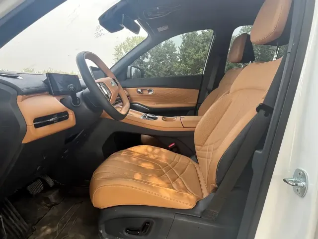 Geely Galaxy Galaxy Starship 7 EM-i 2025 Model 120km Explorer+ Edition — Фото автомобиля 5