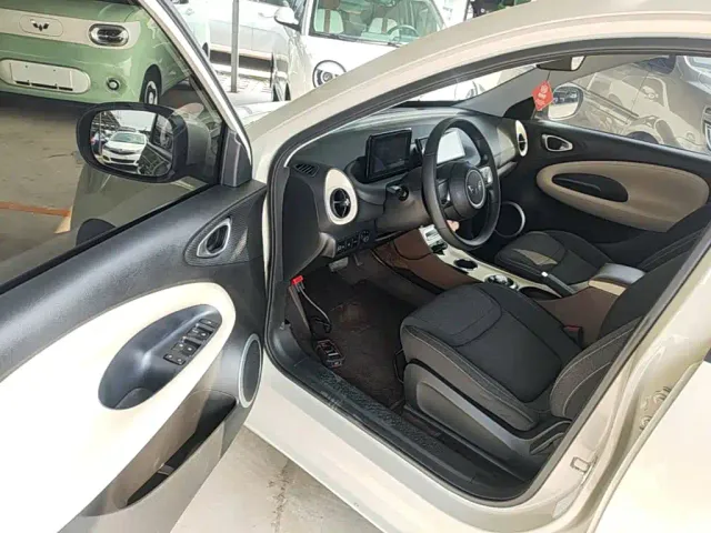 Wuling Bingo — Фото автомобиля 15