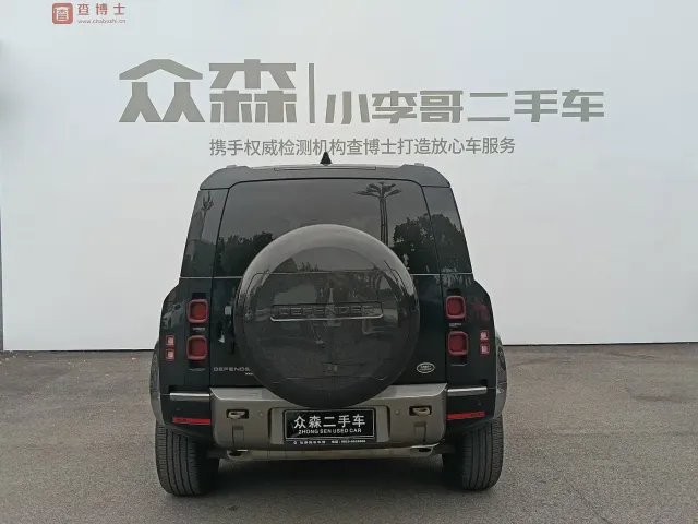 Land Rover Defender — Фото автомобиля 5