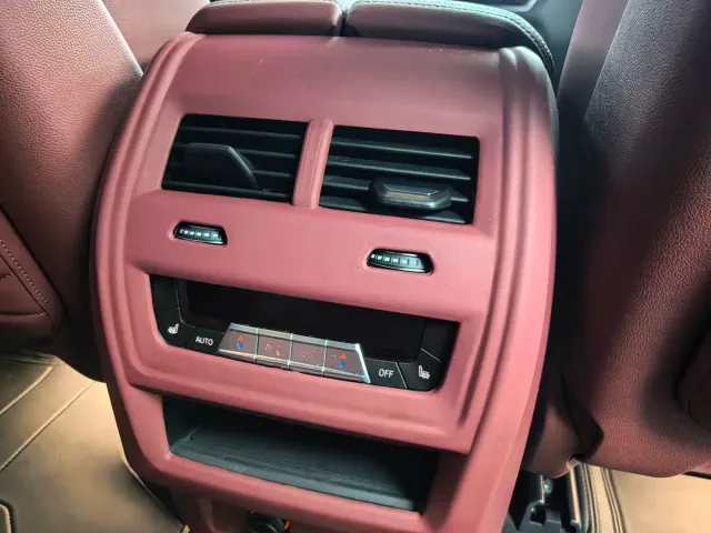 BMW X5 — Фото автомобиля 8