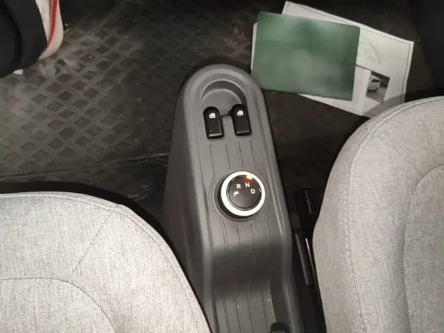 Wuling Hongguang Mini EV — Фото автомобиля 12