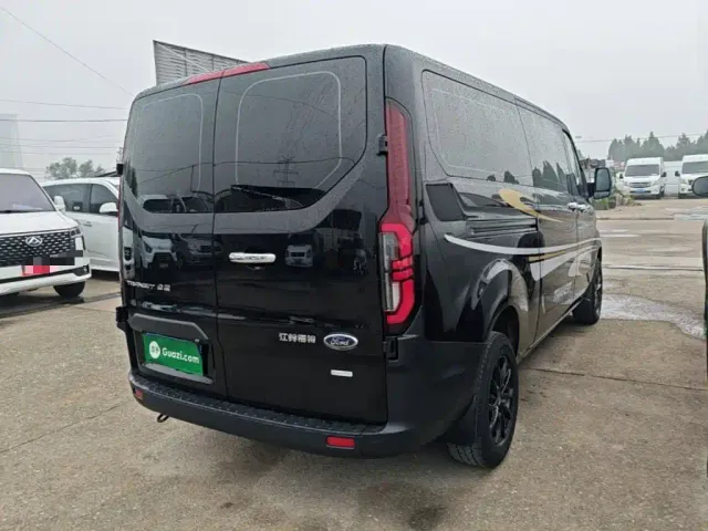 Ford Transit — Фото автомобиля 6