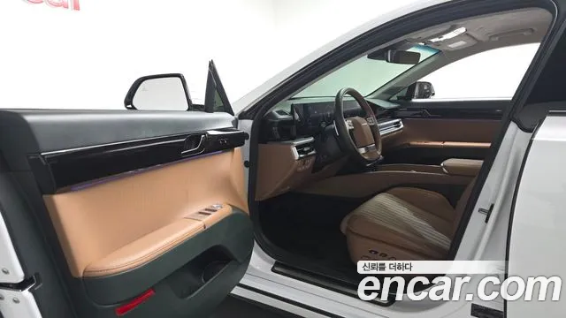 Hyundai Grandeur GN7 — Фото автомобиля 15