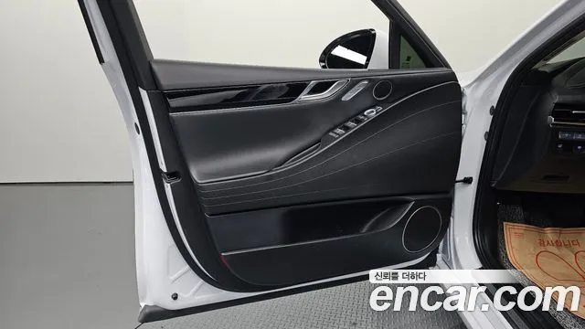 Genesis G80 RG3 — Фото автомобиля 13