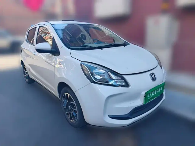 Changan Benben E-Star — Фото автомобиля 3