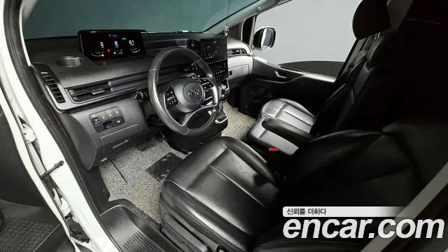 Hyundai Staria — Фото автомобиля 10
