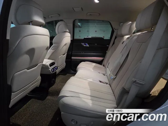 Genesis GV80 — Фото автомобиля 16