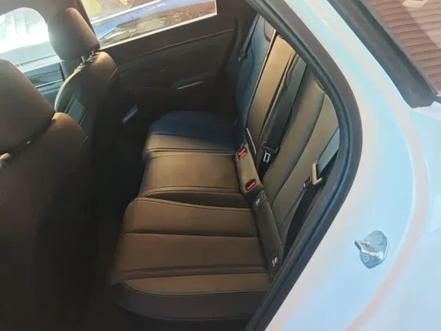 BYD Qin L — Фото автомобиля 16