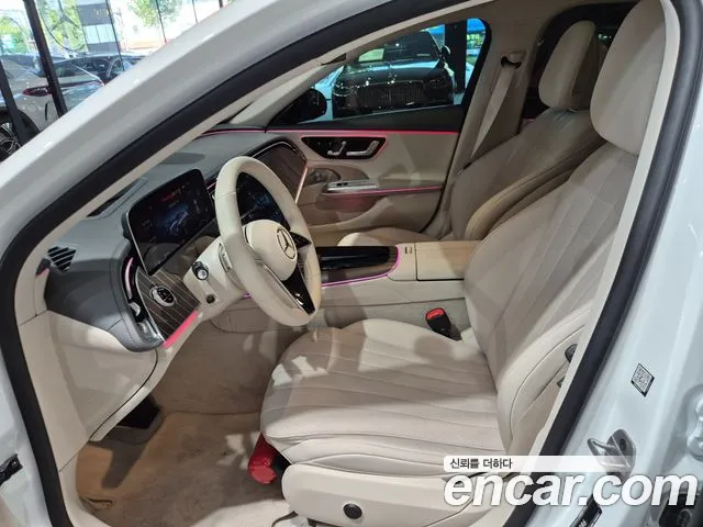 Mercedes-Benz E-Class W214 — Фото автомобиля 10