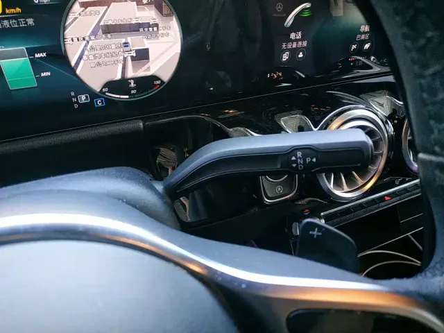 Mercedes-Benz GLA-Class — Фото автомобиля 10