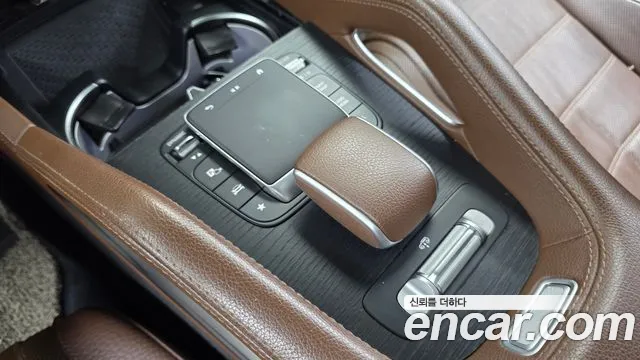 Mercedes-Benz GLS-Class — Фото автомобиля 26