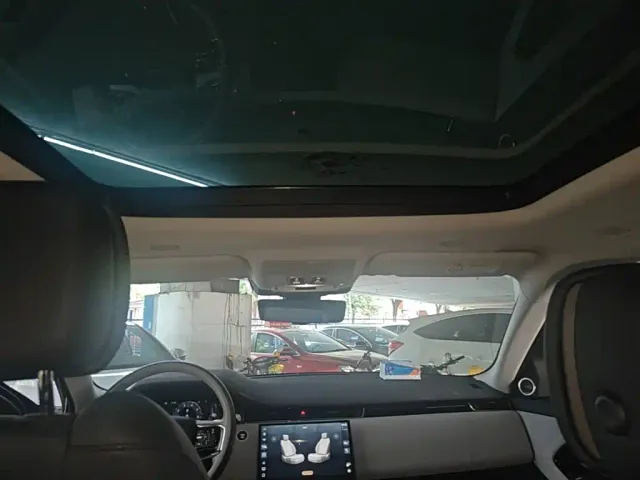 Land Rover Range Rover Evoque — Фото автомобиля 13