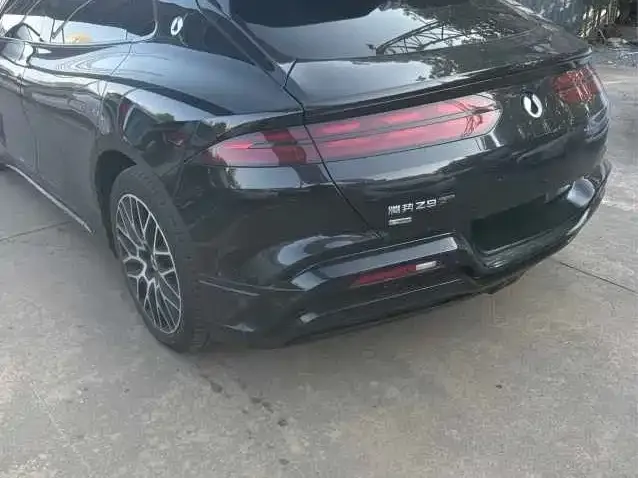 Denza Z9GT — Фото автомобиля 4