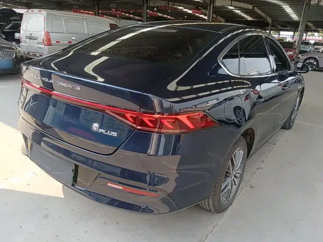 BYD Qin PLUS — Фото автомобиля 6