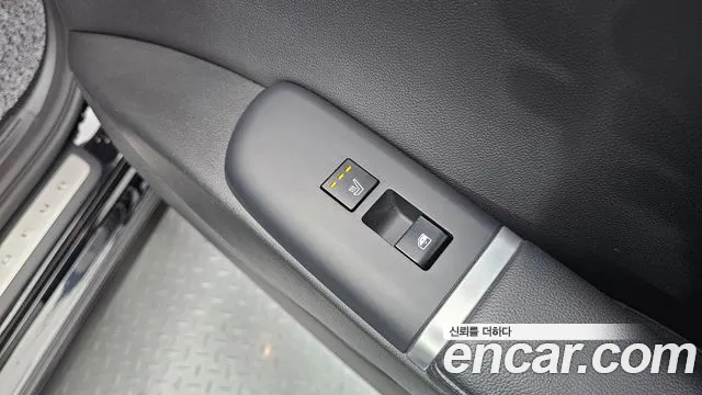 Hyundai Grandeur GN7 — Фото автомобиля 19