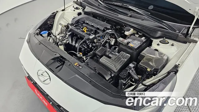 Hyundai AVANTE Avante (CN7) — Фото автомобиля 6