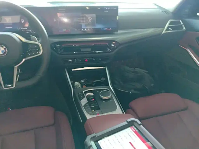 BMW 3 Series — Фото автомобиля 12