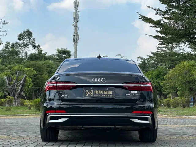 Audi A6L — Фото автомобиля 5