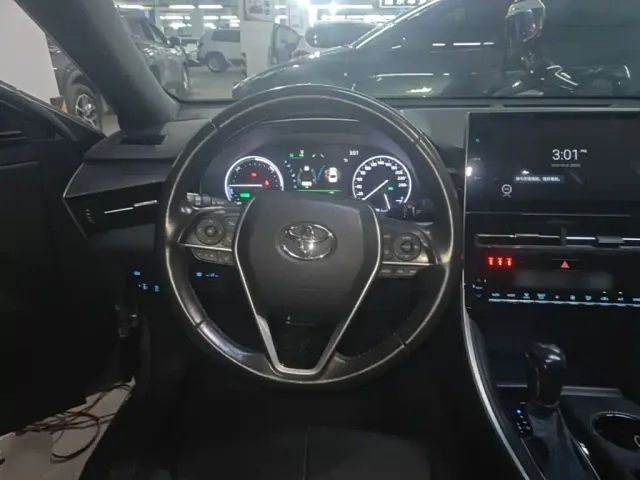 Toyota Avalon — Фото автомобиля 6