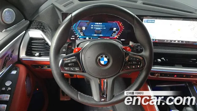 BMW XM — Фото автомобиля 11