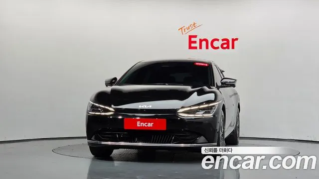 Kia EV6 — Фото автомобиля 3