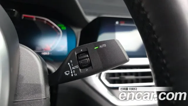 BMW 4 Series G22 — Фото автомобиля 23