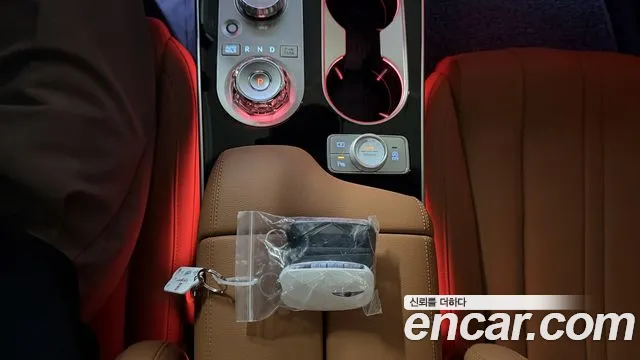 Genesis GV80 2.5T Бензин AWD — Фото автомобиля 9