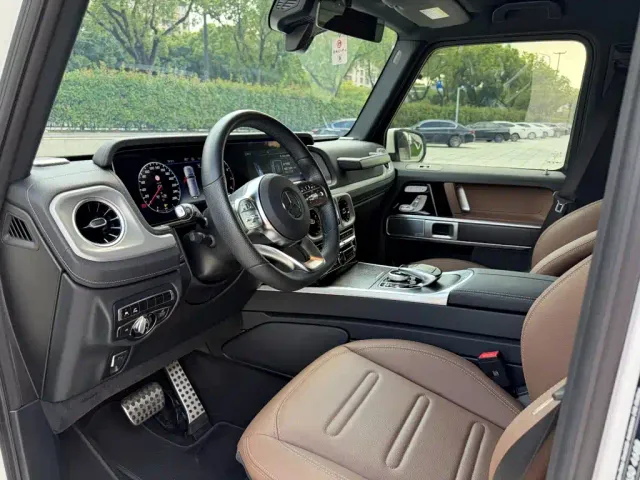 Mercedes-Benz G-Class — Фото автомобиля 10