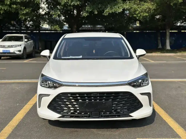 BAIC Beijing U5 PLUS — Фото автомобиля 2
