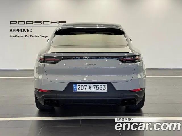 Porsche Cayenne — Фото автомобиля 5