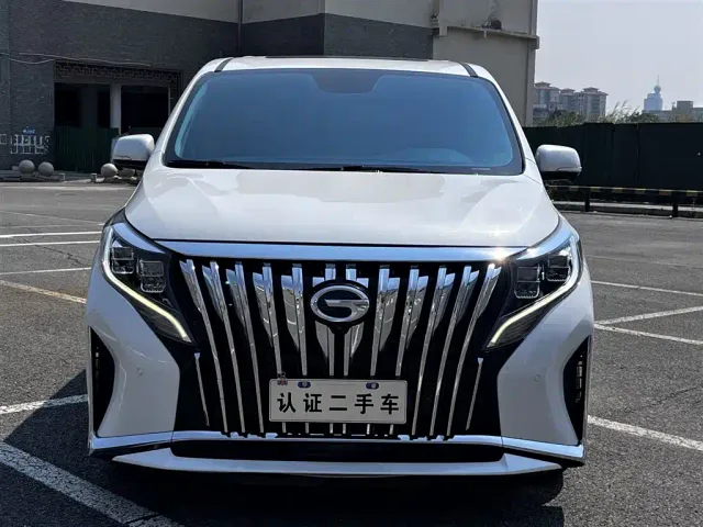 GAC Trumpchi M8 — Фото автомобиля 2