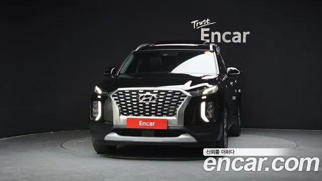 Hyundai Palisade Palisade Дизель 2.2 2WD — Фото автомобиля 3