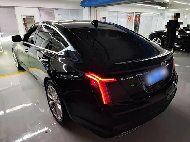 Cadillac CT5 — Фото автомобиля 4