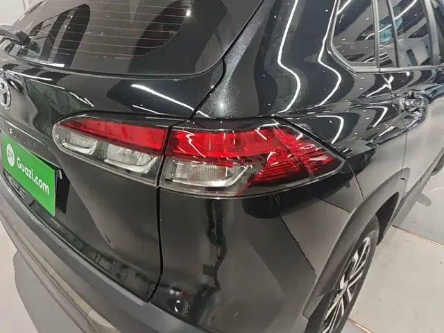 Toyota Frontlander — Фото автомобиля 7