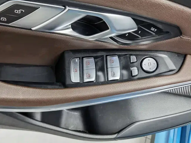 BMW i3 — Фото автомобиля 9