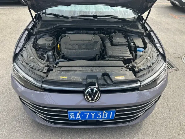 Volkswagen Passat — Фото автомобиля 20
