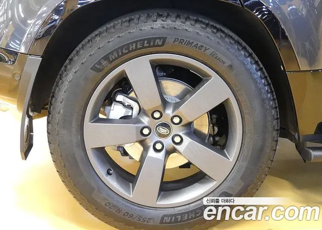 Land Rover Defender Defender (L663) 110 P300 X-Dynamic SE — Фото автомобиля 5