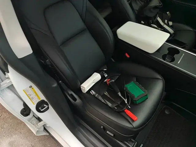 Tesla Model Y — Фото автомобиля 24