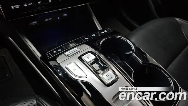 Hyundai Tucson NX4 — Фото автомобиля 12