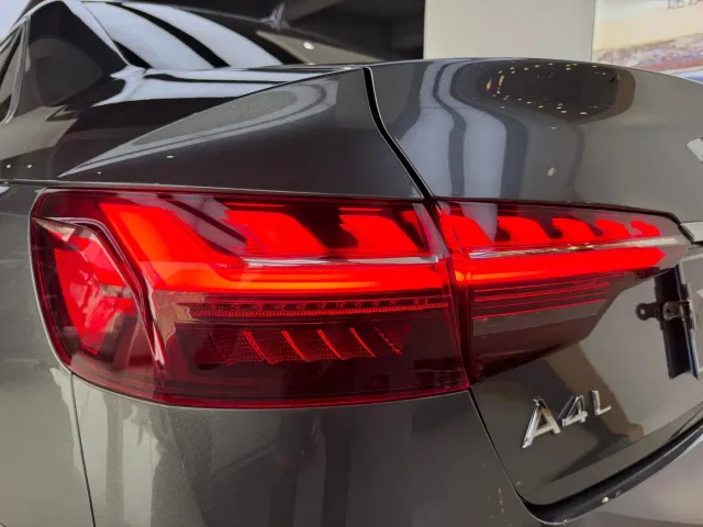 Audi A4L — Фото автомобиля 15