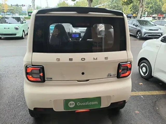 Geely Panda — Фото автомобиля 5