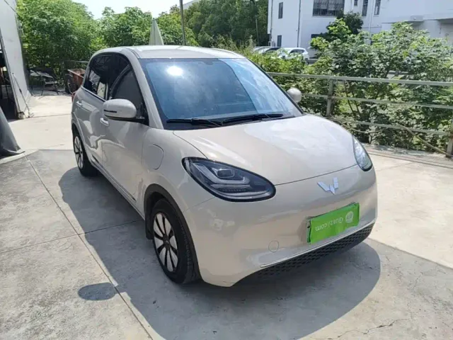 Wuling Bingo — Фото автомобиля 21