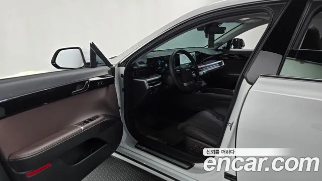 Hyundai Grandeur GN7 — Фото автомобиля 15