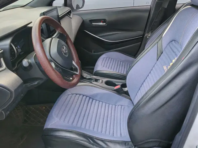 Toyota Corolla — Фото автомобиля 5
