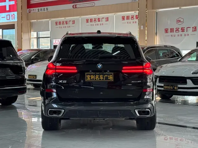 BMW X5 — Фото автомобиля 16