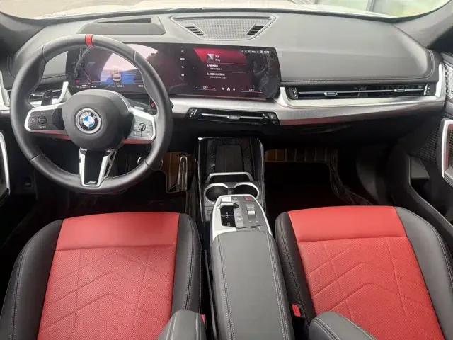 BMW X1 — Фото автомобиля 15
