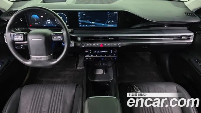 Hyundai Grandeur GN7 — Фото автомобиля 10