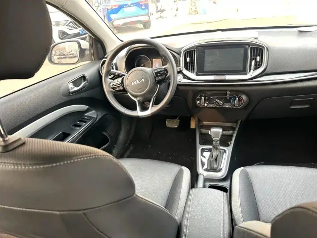 Kia KX1 — Фото автомобиля 9